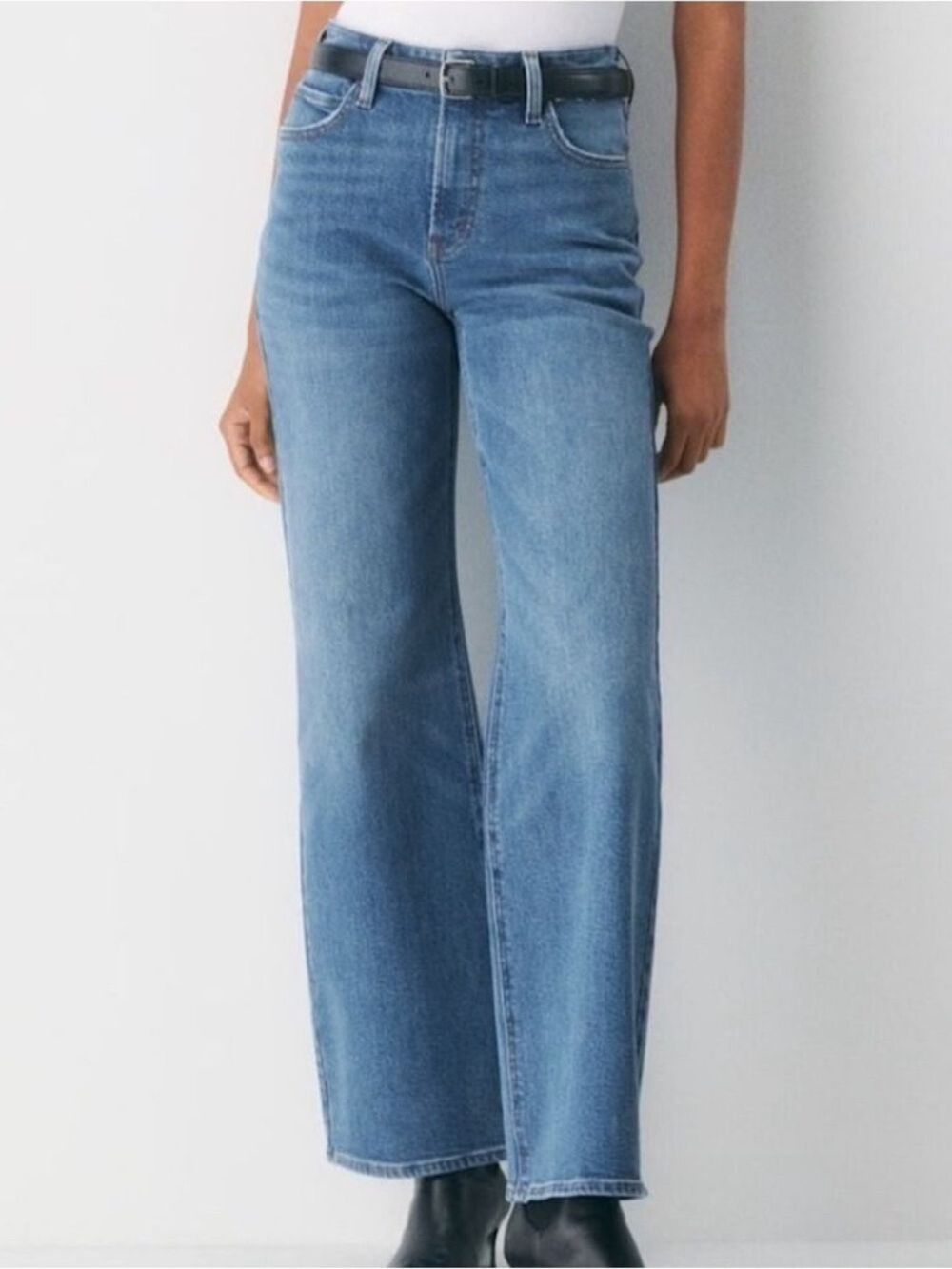 Denim Forum THE 90S SNATCHED MID-RISE STRAIGHT Light Blue Jeans Sz 32